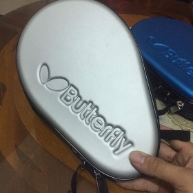 Bao Vợt Butterfly Cứng Màu Bạc